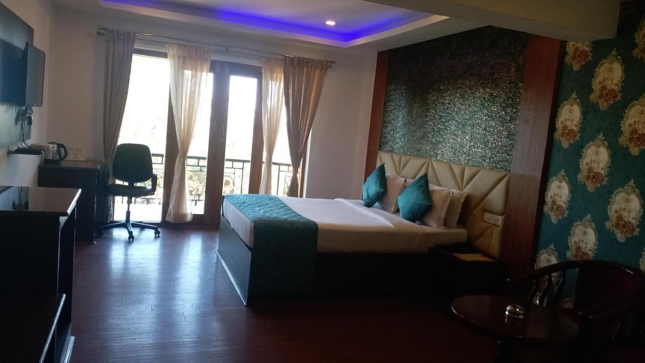 Valley View Resort Утакаманд Экстерьер фото