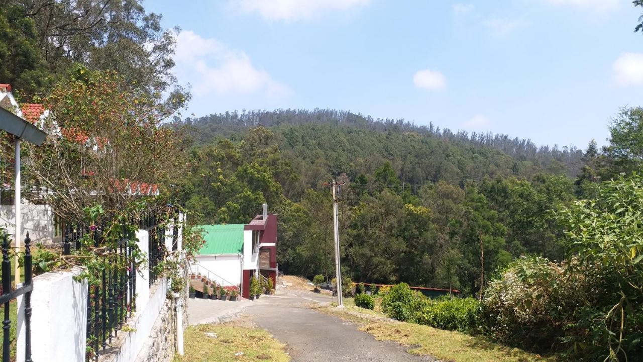 Valley View Resort Утакаманд Экстерьер фото